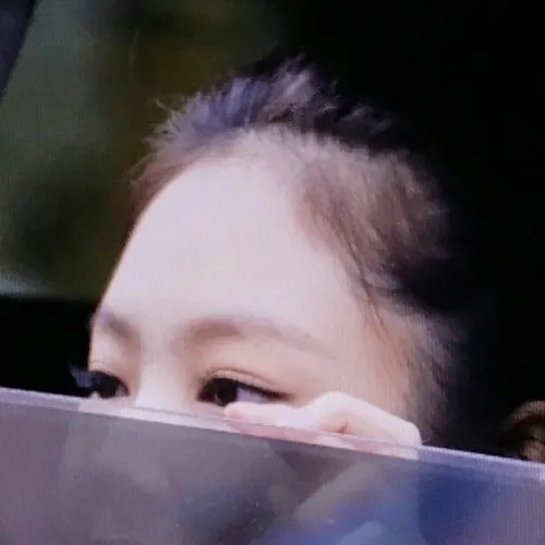 +cute baby jennie...🌙 jennie blackpink blink