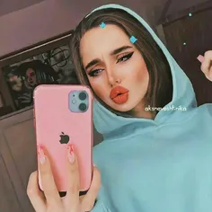 نیکا😘