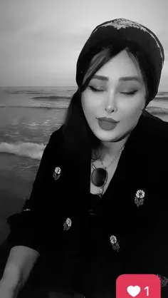 میخواهمت هر چہ مرا خواستنے تو