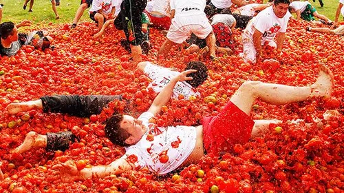 جشن گوجه فرنگی اسپانیا
