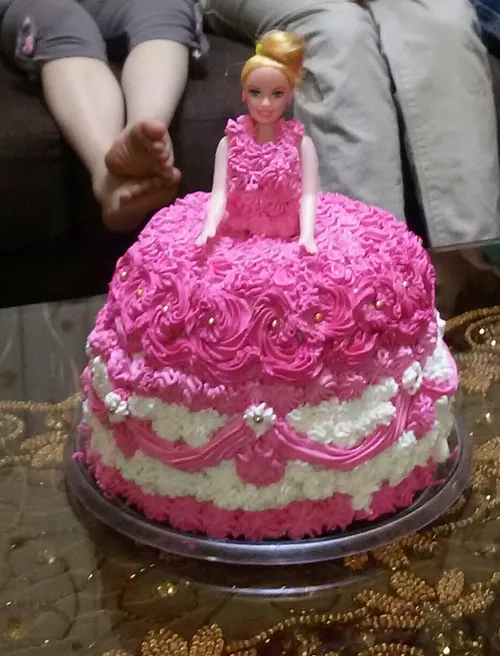 کیک تولد دخترم هستی کار دست خودم