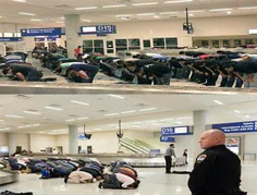 نماز جماعت در فرودگاه دالاس آمریکا پس از تصمیم اخیر ترامپ