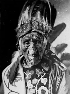 جان اسمیت،رهبر قبیله سرخپوستان اوجیبوی آمریکا با  137 سال