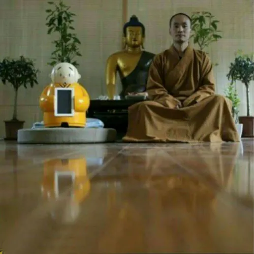 ربات بودایی