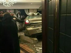 زن کویتی وقتی متوجه "خیانت شوهرش" در یک خانه دیگر شد. با 