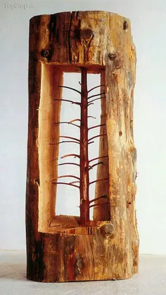 ساخت مجسمه داخل تنه درخت