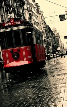 #Istanbul_Red_Tram
