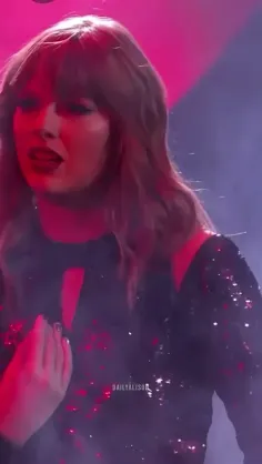 #taylorswift