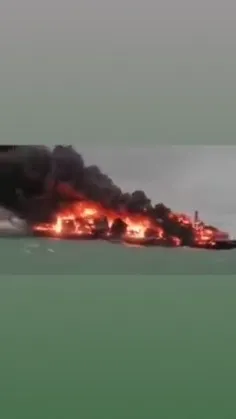 💠شلیک ۲ موشک در سواحل یمن به کشتی انگلیس خسارت وارد کرد....💠