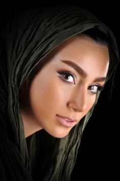 خاطره حاتمی