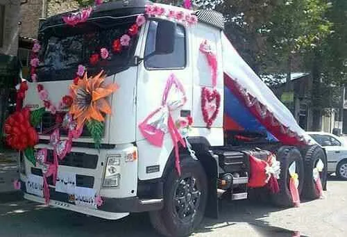 کامیون عروس به به چه زلم زیمبویی داره