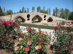 پل میر بهاءالدین مربوط به دوره قاجار است و در شهرستان زنج