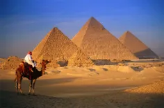 خیلی دوست دارم برم مصر