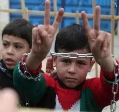 🎥 اسارت ۲۰۰ کودک فلسطینی در زندان‌های اسرائیل
