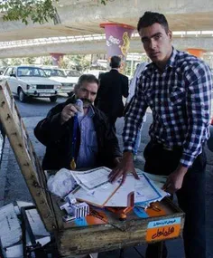 مدال نقره المپیک ناشنوایان سیگار فروشی میکند ......
