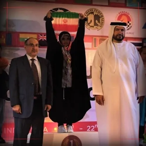 همتیان: خوشحالم پرچم ایران را با چادر بالا بردم