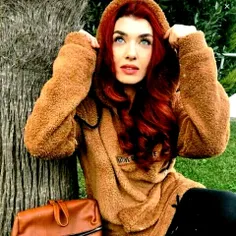 aslyihan_gonr 38547933