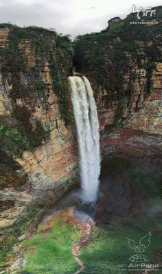 آبشار زیبای آنجل