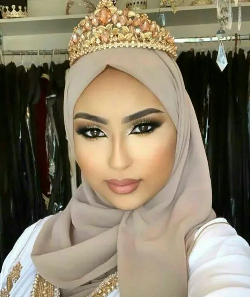 چهره دختر عربی