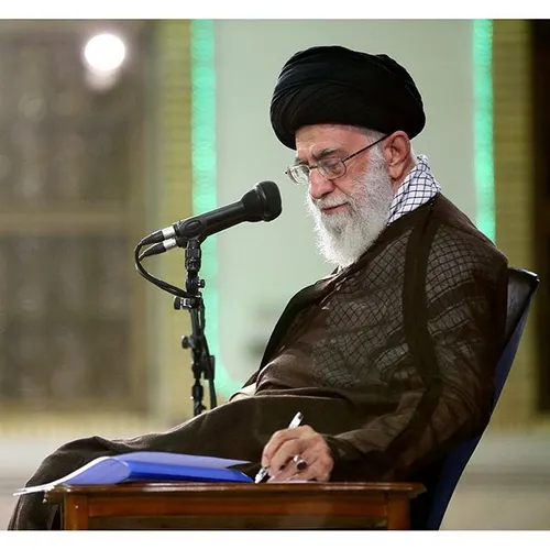 سیاست khamenei_ir 13771627 - عکس ویسگون