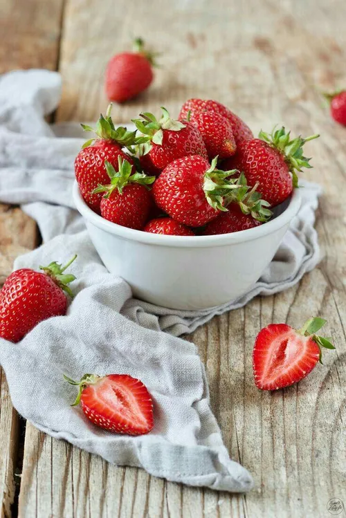 توت فرنگی و دیگر هیچ 😋🍓