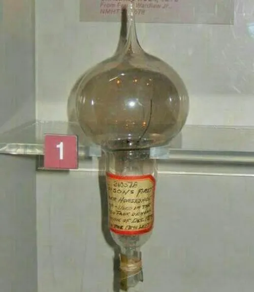 اولین لامپ اختراعی و موفق ادیسون "