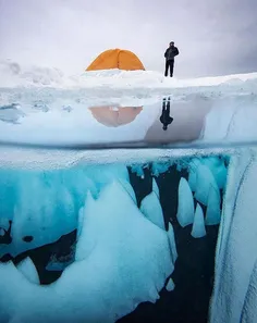 تصویر تماشایی یخچال های طبیعی در عمق دریاچه ای در گرینلند