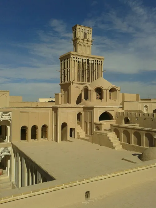 نمائی دیگر از خانه قاجاری آقازاده در شهر ابرکوه