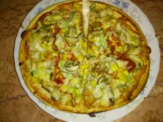 پیتزا دست پخت خودم :-)