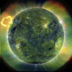 عکس ناسا از رنگهای تشعشعات خورشید .
