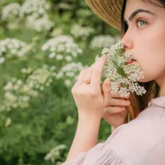 🍒🌱دلم تا عشقباز آمد در او جز غم نمی‌بینم