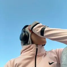 989948_8632 77413063