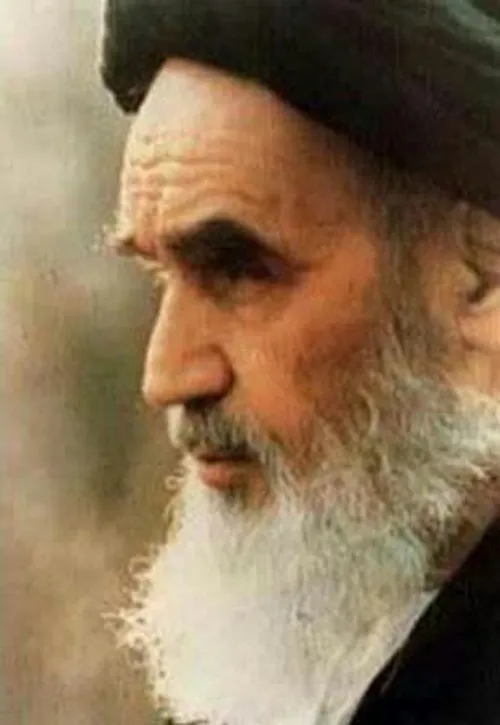 امام خمینی(ره):" روز قدس " روزی است که باید مستضعفین مجهز