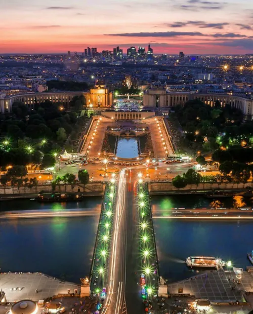 نمای شهر پاریس از فراز برج ایفل