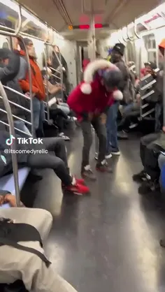 🎥 یک روز عادی در مترو دیوانه خانه ای به نام نیویورک