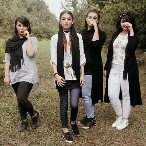 پروفایل فیک 💙 💚 💛 💜 💓 💘 ❤ 💖 💗 💞 💝