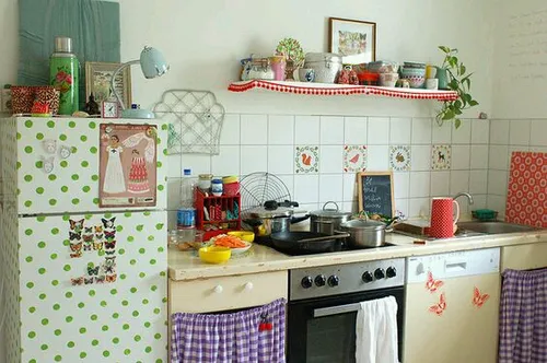 دکوراسیون آشپزخانه با استفاده از طرح های خال خالی