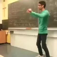 فقط یه پسر ایرانی میتونه استاد دانشگاه خانوم رو به رقص در