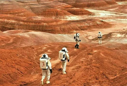 جالب است بدانید 70 ایرانی داوطلب به سفری در مریخ شدند که 