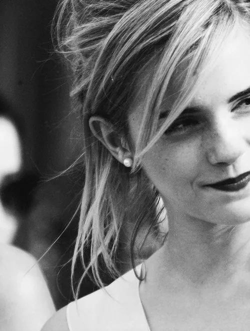 عشقهـ ^ ^✌ emma watson