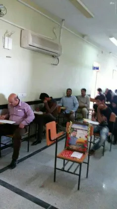 صندلی خالی شهید مدافع حرم«احمد حیاری» در دانشگاه