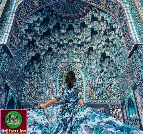 مسجد مرکزی سن پترزبورگ در روسیه که به سبک معماری ایرانی س