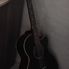 گیتارم قشنگه