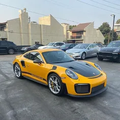 Porsche-911_GT2_RS
