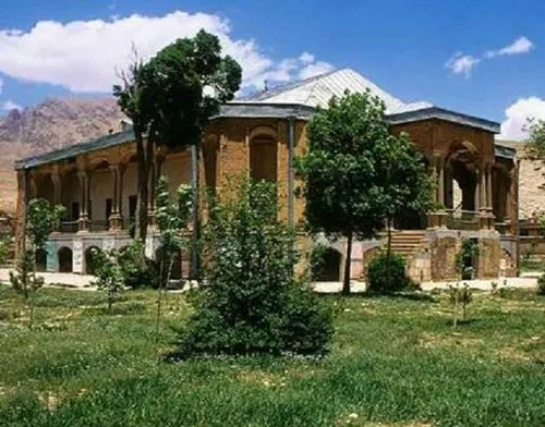 " کاخ قلعه سردار اسعد بختیاری "