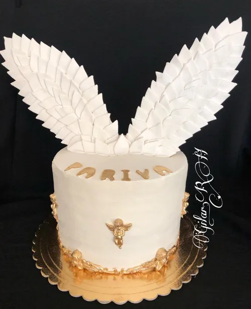 کیک تولد تم فرشته کیک خونگی