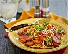 اسپاگتی سوسیس جزو غذاهای مورد علاقه بیشتر افراد در ایران 