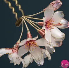 #سنجاق_مو هایی با گل های ظریف زیبا  #هنرمند ژاپنی با استف
