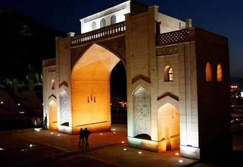 شیراز گردی دروازه قرآن