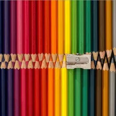 ما انسان ها مثل مداد رنگی هستیم ...